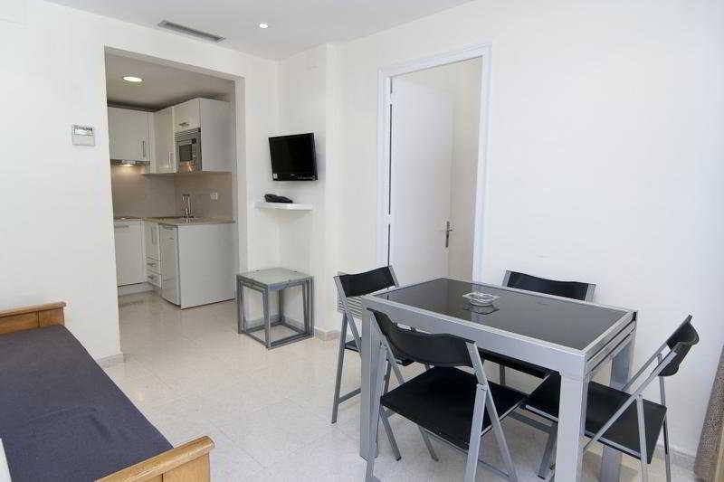 פלטחה ד'ארו Delfin Apartments מראה חיצוני תמונה